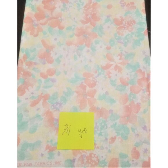 Floral Peter Pan Fabrics 1.75 Yards Fabric Lot Quilting Crafting Sewing Coral - Picture 2 of 3